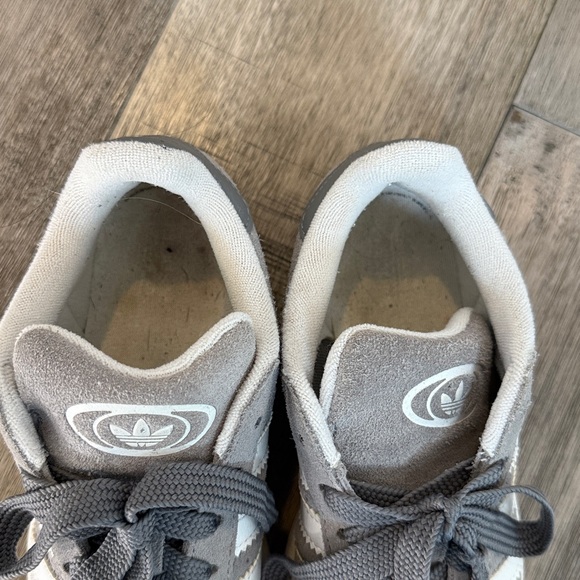 Adidas Classic Gray and White Campus Sneakers - Picture 3 of 10